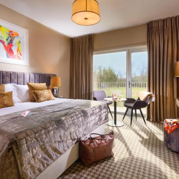 The Club Hotel at Goffs, hotel v destinaci Naas