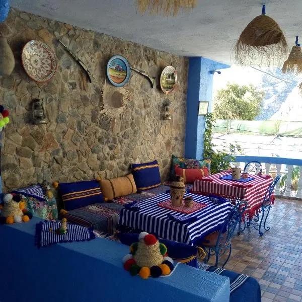 Blue House Town, hotel v destinaci Šafšawán