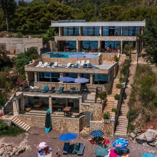 Suites Castello – hotel w Barze