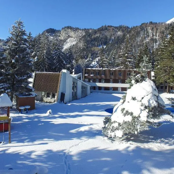 Hotel Grüsch, hotel v destinaci Grüsch