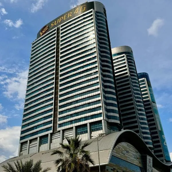 Centaurus Apartment Three Bed Mountain View, hotel in Islamabad