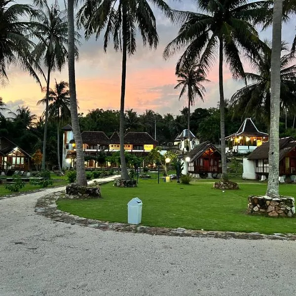 Arys Lagoon Bungalow & Hotel, hotel v destinaci Karimunjawa