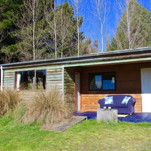 Freestone Cabins, hotel in Manapouri
