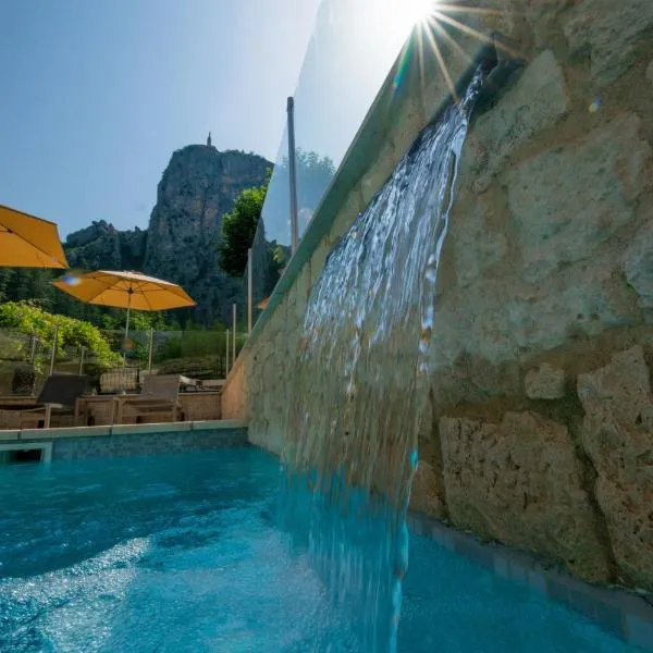 Nouvel Hôtel du Commerce, hotel v destinaci Castellane