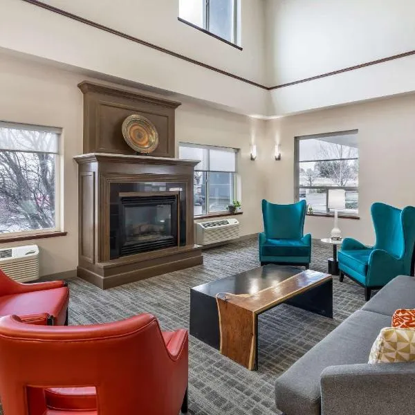 Comfort Suites Redmond Airport, hotel in Redmond