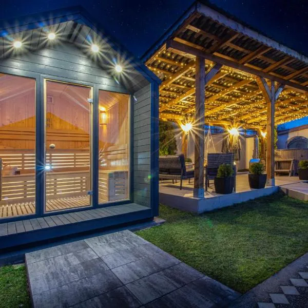 Pensiunea Adrian,位于诺瓦齐- 斯特拉尼的酒店