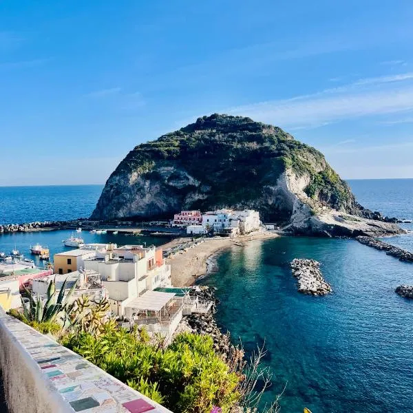 Casa Maadry, hotel in Ischia