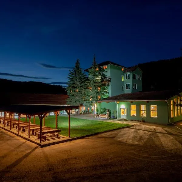 Zöldsziget Menedék, Rendezvény-és pihenőház, hotell sihtkohas Bárna