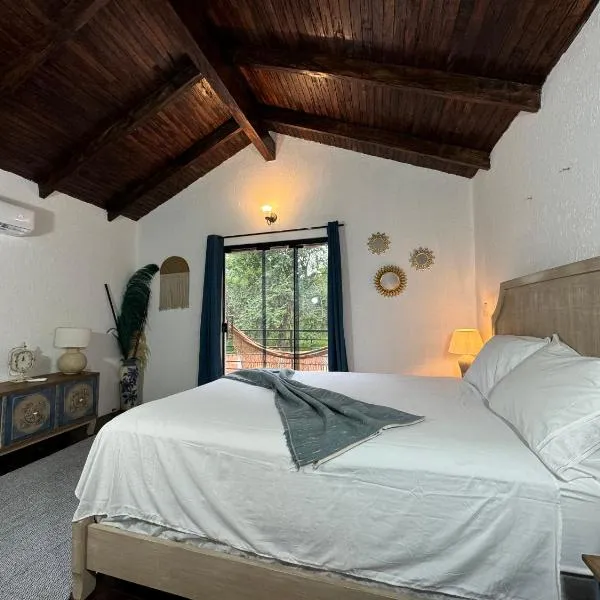 AltaVista Lodges, hotel v destinaci Piribebuy