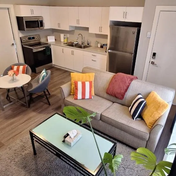Two Bedroom Serenity with AC- Complimentary Welcome Treats, hotel in Langford