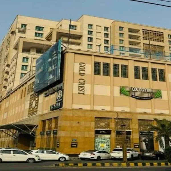 Stylish Luxury Apartments in Gold Crest With Shopping Mall by HBA, hotel in Lahore