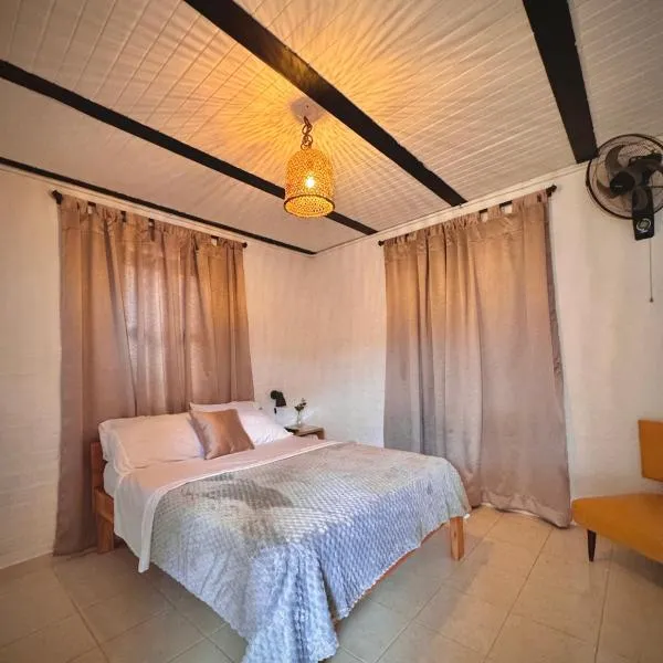 Elena Coffee Hostel Lago Calima Darién, Hotel in Darién