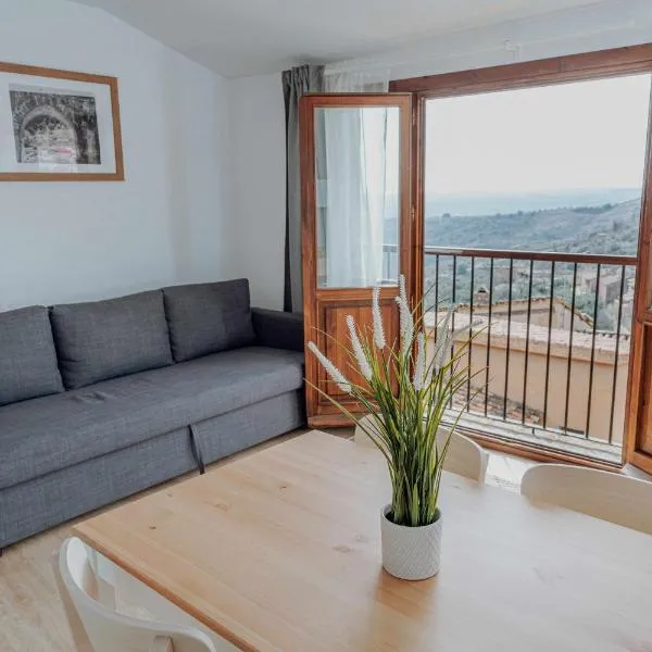 Apartamentos Destino Alquézar, hotel in Alquézar