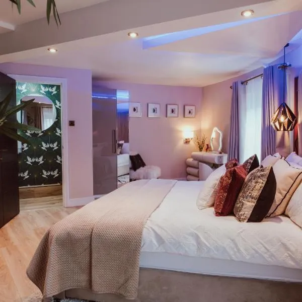 The Penthouse Luxury Central Apartment, hotel v destinaci Glossop