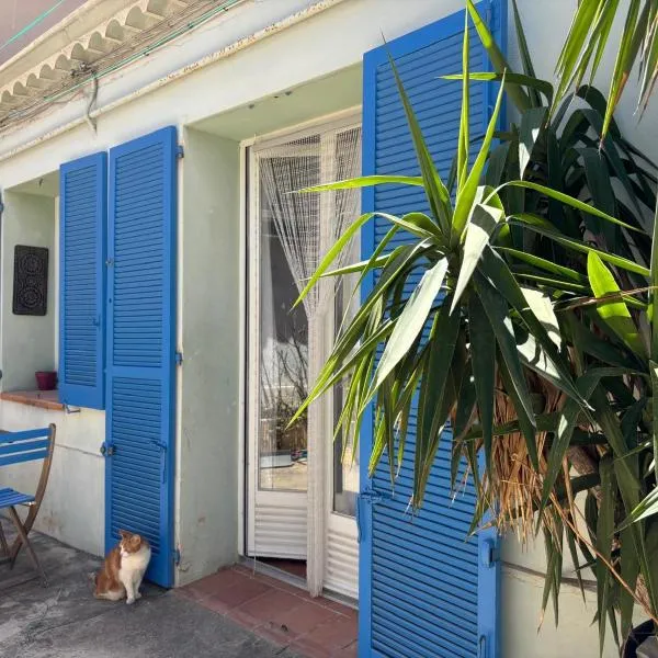 Charmante petite maison entre plage et vieux port, hotel in Marseille