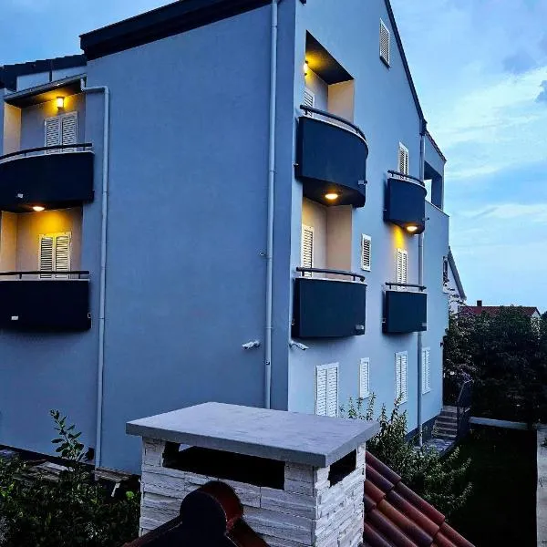 Perla No1, hotel in Kaštela