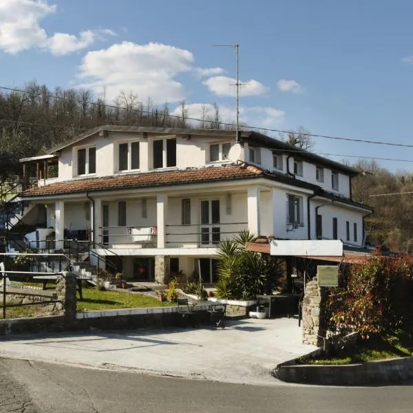 Da Rosy, ξενοδοχείο σε Pontremoli