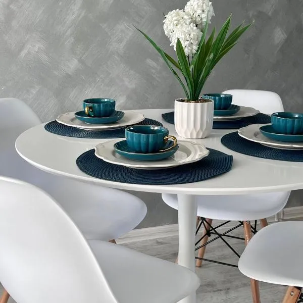 Nõva, Külaliskorter, mere ääres, hotell Nõval