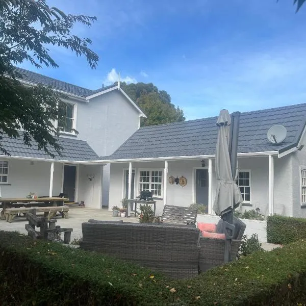 Newfields Country Retreat, hotel in Sefton