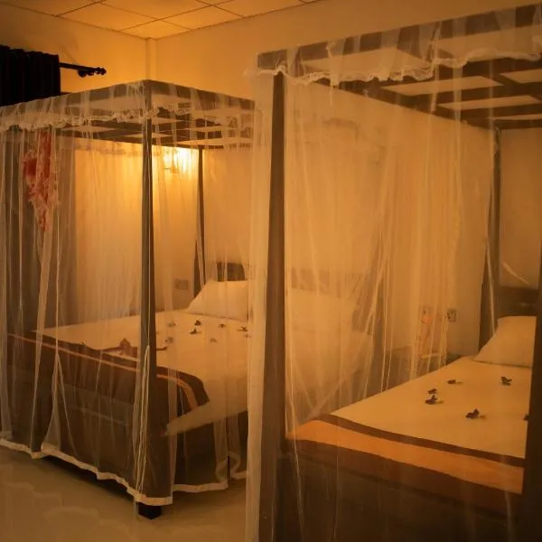 Shine Park, hotel in Tissamaharama