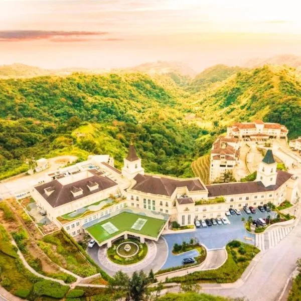 Twin Lakes Hotel near Tagaytay, hotel v destinaci Tagaytay