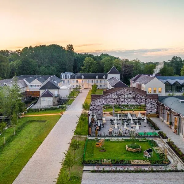 Le Grand Pavillon Chantilly, khách sạn ở Chantilly