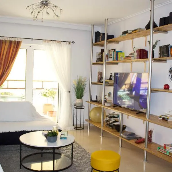 Welcome to Elena's Athens Suite!, hotel in Athens
