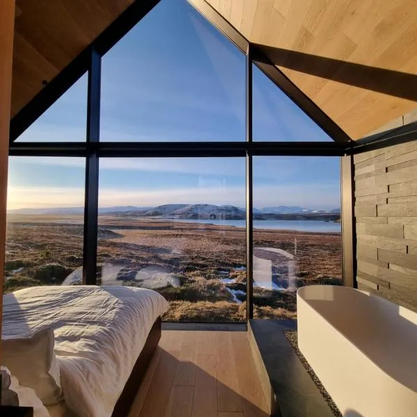 Iceland Lakeview Retreat, hotel a Selfoss