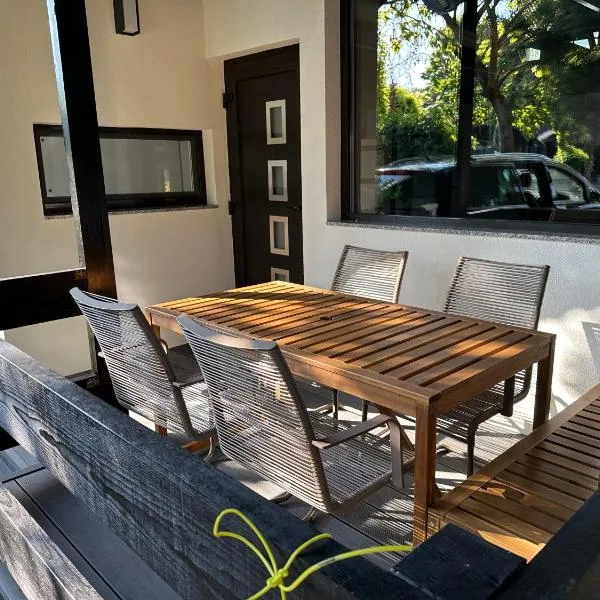 Family Holiday Home in Terme Čatež, hotel em Catez ob Savi