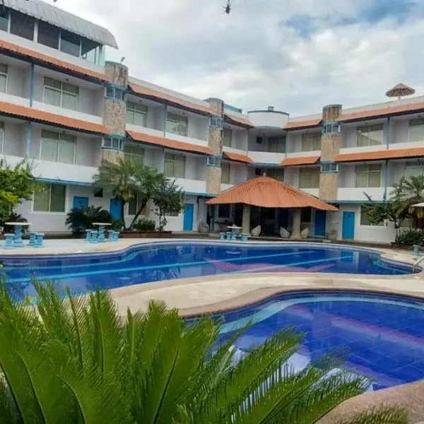 Aparthotel Bernabeth, hotel in Mompiche