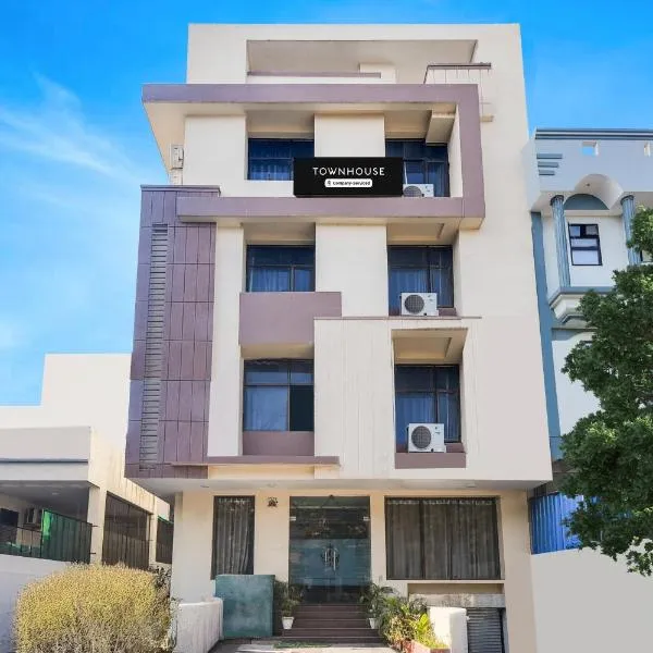 Super Townhouse Malviya Nagar Near Airport Formerly Royal Residency, hotel in Jaipur