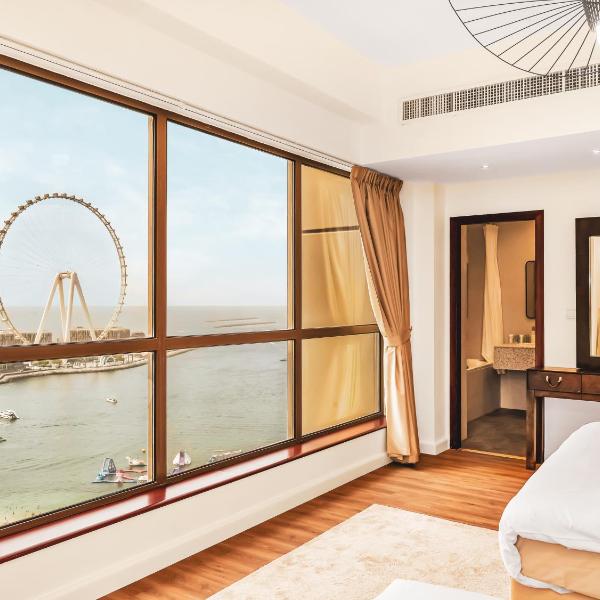 New! JBR Beachfront with Panoramic Dubai Eye Views, Dubái