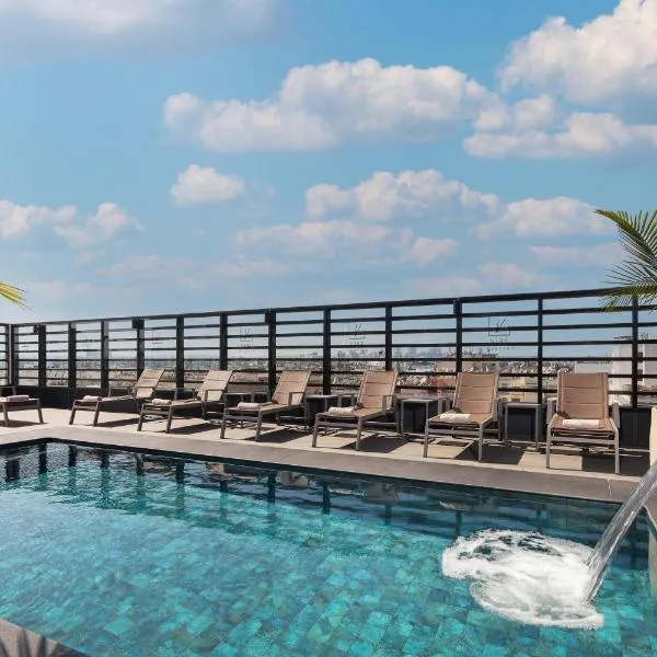 Viesnīca Courtyard by Marriott Casablanca Downtown Kasablankā