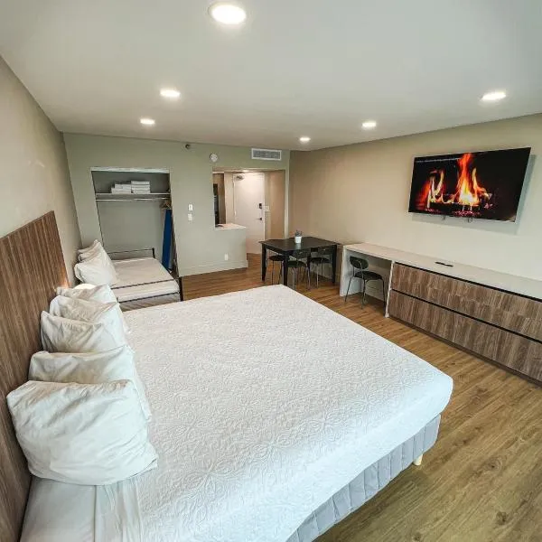 Shine Suites Studio 4, hotel em Miami Beach