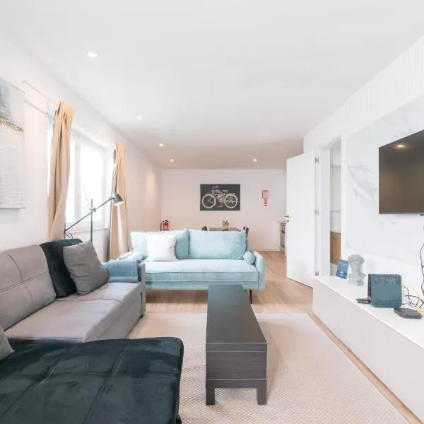 Duplex Apartment near Belém, hotell Lissabonis