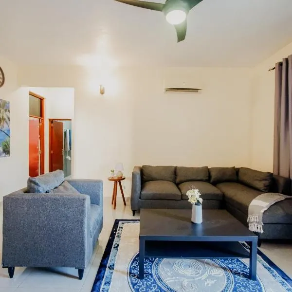Zanzi modern 2 bed apartment GF, hotel v destinaci Zanzibar City