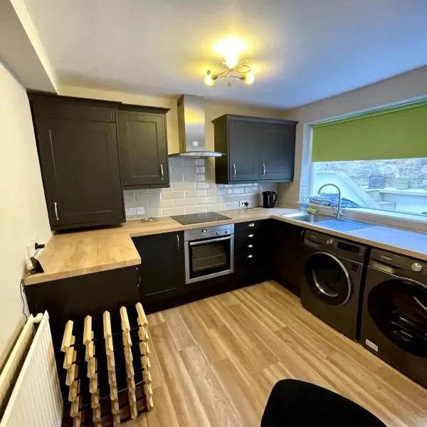 Stylish Garden Apartment in Central Cheltenham、チェルトナムのホテル