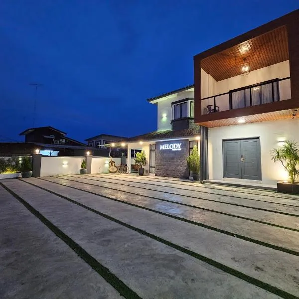Melody Whole Or Suite Room, hotel en Muar