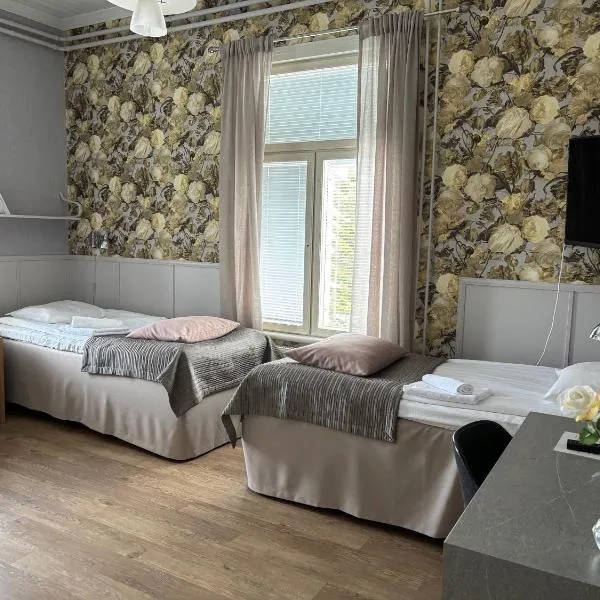 Savonlinnan Kansanopisto - Wanha Pappila, hotel en Savonlinna
