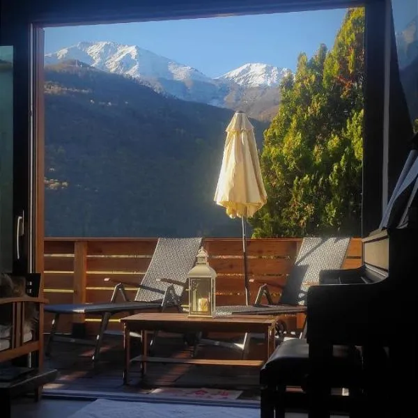 Valyrom's Fauniera Cottage, hotel in Demonte
