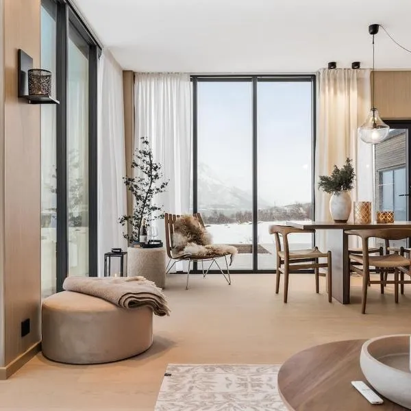 Lofoten luxury with seaview sauna and jacuzzi, hotel in Kleppstad