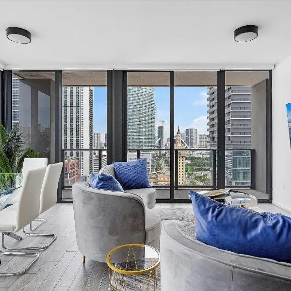 X-Lounge - High-Rise with Rooftop Pool & Panoramic City Views, hotel v Miami