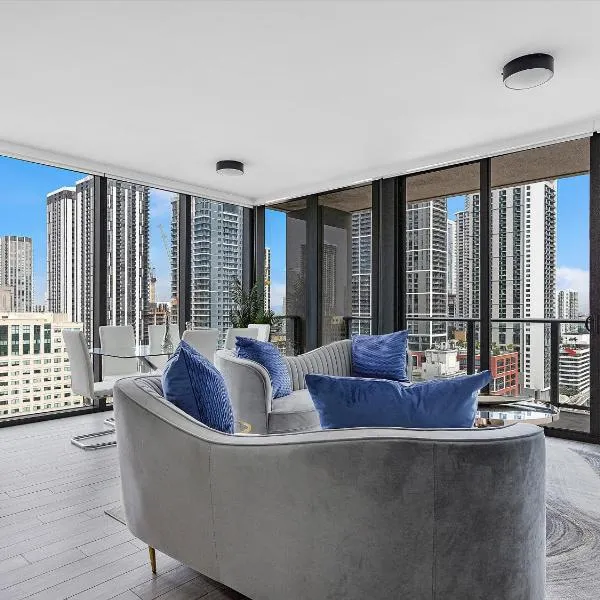 X- Lounge V - High-Rise with Rooftop Pool in Downtown Miami, hotel v Miami