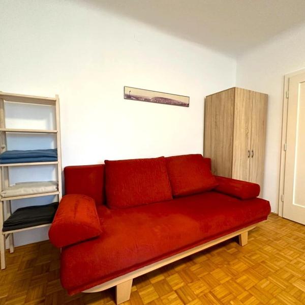 Apartment near Schönbrunn Palace Vienna, Viena