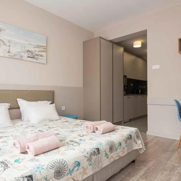 Студио Булаир 1 с безплатен паркинг, hotel in Burgas City