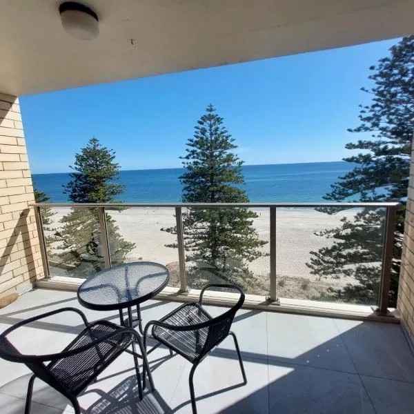 Seaview Escape Glenelg, hotel in Glenelg