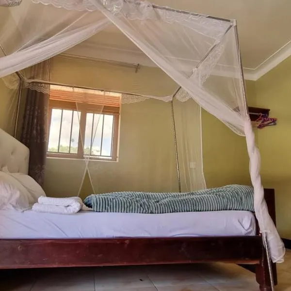 Muni Residences Ug، فندق في Arua