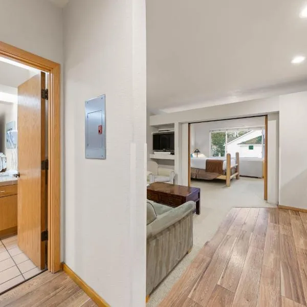 Palisades Tahoe Lodge Rentals Studio #256, Hotel in Olympic Valley
