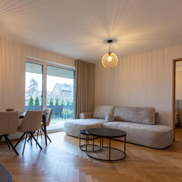 Heven Apartments Karusselli, hotel in Pärnu