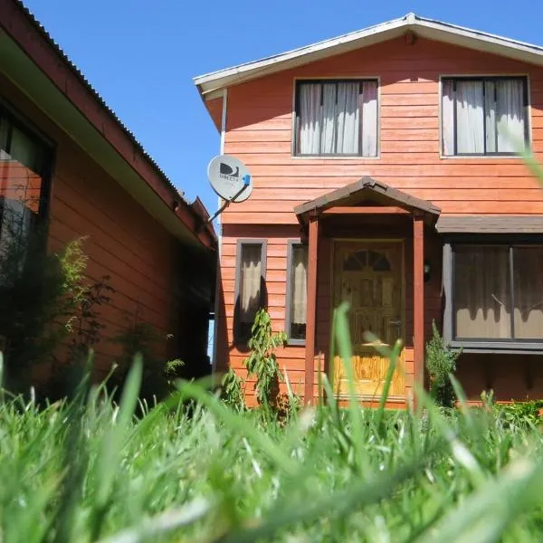 CABAÑITA EN ARRIENDO Neltume huilo huilo Chile, hotel in Neltume